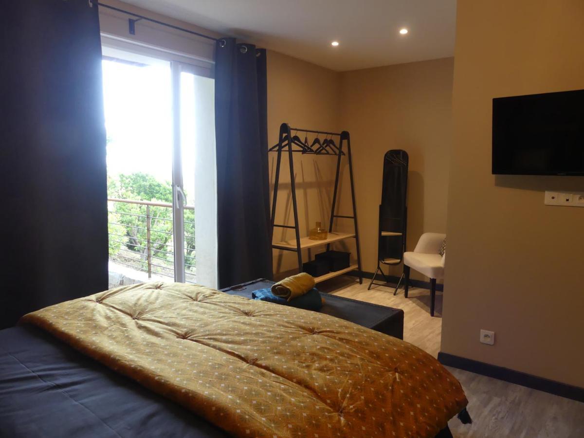 Casa Peppina - Chez Tonio Et Sylvie Hotel Sari-Solenzara Buitenkant foto